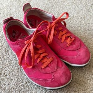 Merrell Women's Pink and Orange Sneakers EUC Size 6